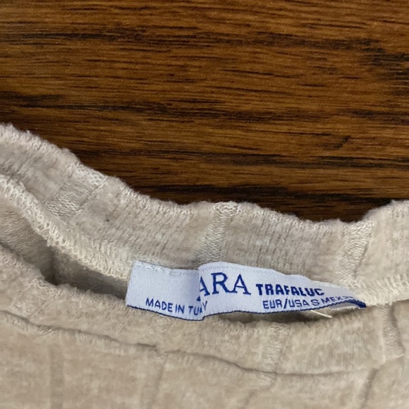 Zara knit pearl detail t-shirt - Picture 2 of 3